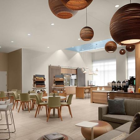 Element Charlotte Uptown Hotel Екстериор снимка