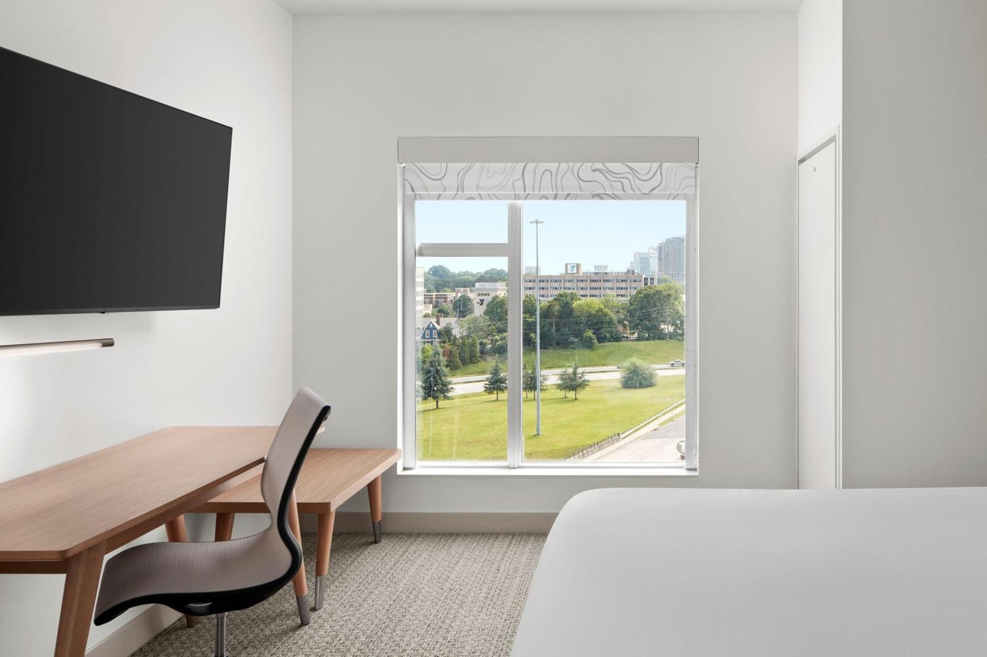 Element Charlotte Uptown Hotel Екстериор снимка