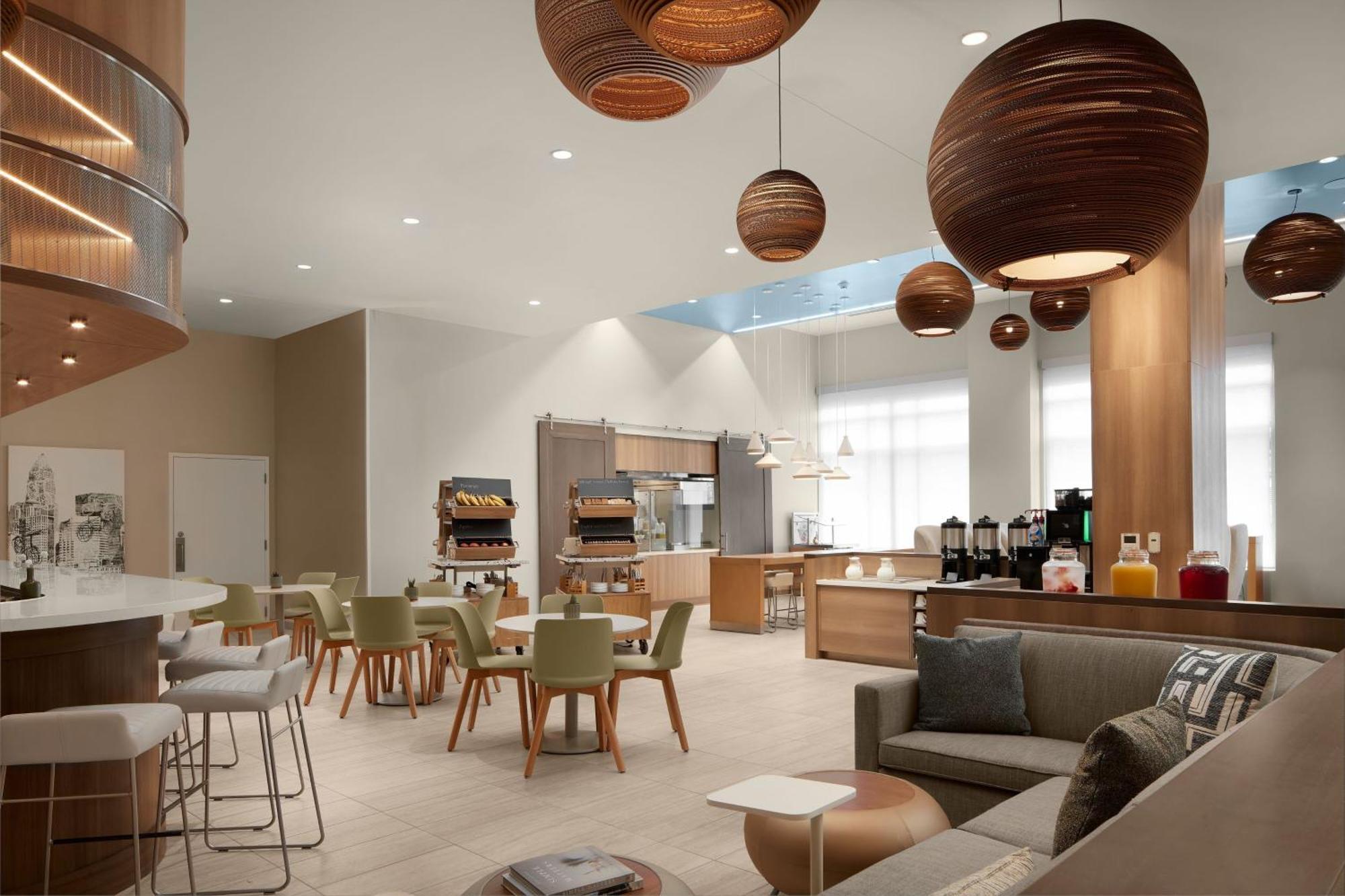 Element Charlotte Uptown Hotel Екстериор снимка